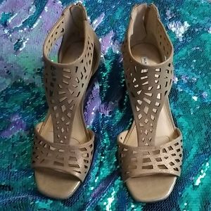 Soft gold wedge sandals brand new